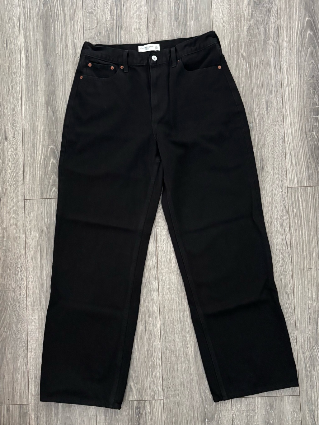 Abercrombie & Fitch High Rise Loose Black Jeans Size 28r (0717)